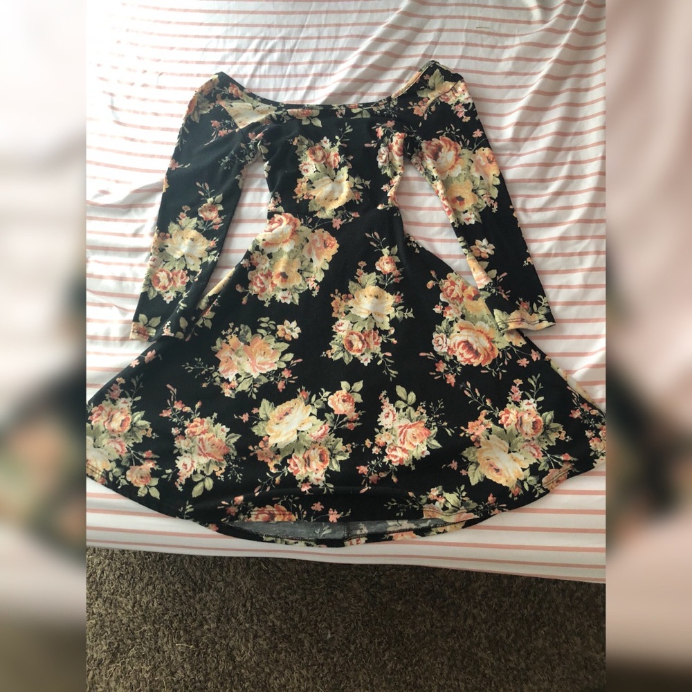 Dress 🖤